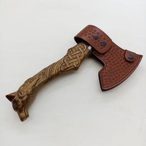 Hacha Vikinga de Acero al Carbono Forjada a Mano con Mango de Madera de Olivo y Funda de Cuero - Hacha para Acampar al Aire Libre para Partir Leña - Product Image 2