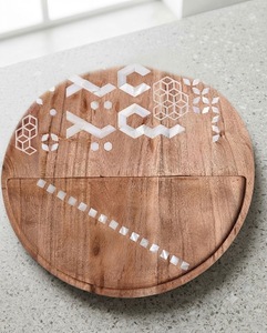 Elegantes Bandejas Decorativas de Madera con Incrustaciones de Madreperla para Servir Postres y Chocolates, Vajilla Personalizada, Candid Manufacturing Co CMC-457A - Product Image 1