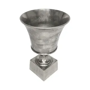 Jarrón de Flores de Hierro Artístico Hecho a Mano, Diseño Costero, Jarrón de Mesa para Bodas, Decoración de Lujo Ecológica por Zahid Exports - Product Image 6