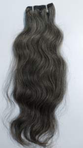 ผมแท้ของมนุษย์อินเดีย เกรด 12A แบบเรมี่ ไม่ผ่านการแปรรูป 100% # ผมต่อแบบเวฟสีเทา 100 กรัม/3.5 ออนซ์ ขายส่งจากผู้ผลิตระดับพรีเมียม - Product Image 3