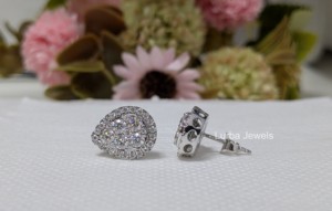 Boucles d'oreilles clous en moissanite taille ronde 2 carats avec halo, en argent sterling 925, style vintage, pour femme, pour mariage et usage quotidien - Product Image 6