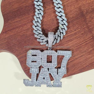 Collier pendentif lettre JAY en moissanite premium 807 avec chaîne cubaine entièrement sertie de pierres étincelantes - Product Image 5