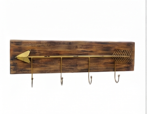 Perchero de pared de madera rústica premium con diseño de flecha de latón, 4 ganchos, hecho a mano, para guardar ropa. - Product Image 1