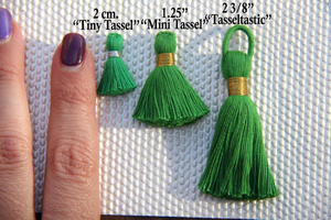 Llavero de cuero con borla para bolso, 70 colores, accesorio de cuero para llavero, regalo personalizado para ella, regalo de aniversario - Product Image 3