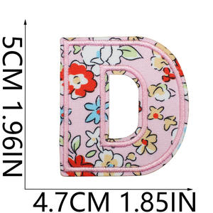 Écusson brodé personnalisé avec support magnétique, badge logo thermocollant à boucle et crochets pour vêtements, chapeaux, sacs – Vente en gros, usine OEM - Product Image 3