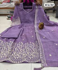 Última moda en ropa informal: Conjunto de Kurti, pantalón con bolsillos y Dupatta de Mal Chanderi de la mejor calidad con bordados. Proveedor mundial. - Product Image 3