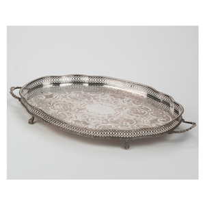 Concept Home <b>Rectangular</b> Polished Metal Handmade Commercial Grade Serving Tray with Ornate Edges <b>Mirror</b> Base for Residential Use - Product Image 6