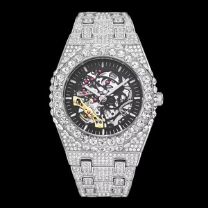 Reloj de Lujo con Caja Cuadrada de Acero Inoxidable y Aleación de Cuarzo, Esfera Analógica, Cristal de Zafiro, Bisel con Diamantes, Resistencia al Agua de 10 Bares, Automático - Product Image 1