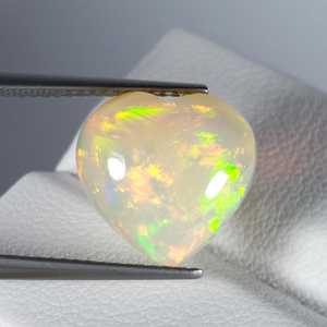 Ópalo natural en forma de corazón 3D multicolor, piedra preciosa suelta, ópalo de fuego para la fabricación de joyas, proveedor mayorista - Product Image 5