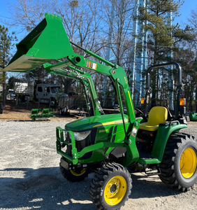 Tractor John Deere 3025E, Máquina Utilitaria Compacta de Primera Calidad para Agricultura, Jardinería y Trabajos de Mantenimiento de Propiedades - Product Image 2
