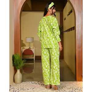 Ensemble 2 pièces en velours côtelé de coton vert pomme doux pour femme, manches longues, taille XS, style décontracté - Product Image 6