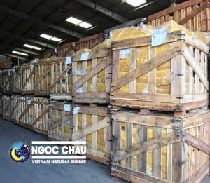 High Quality SVR3L Natural Rubber From Viet Nam Liquid Pattern for Rubber Products Packaged in Bales Palletized - Product Image 3