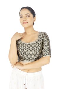Haut court prêt-à-porter en soie Shreya pour femme, avec fermeture éclair latérale, col carré, broderie jacquard en brocart doré Zari, rembourré - Product Image 1