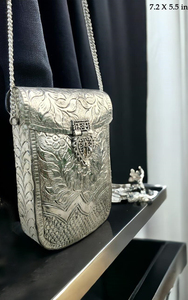 Handmade Metal Floral Flap Clutch With Chain Strap Elegant Evening Party <b>Bag</b> - Product Image 1