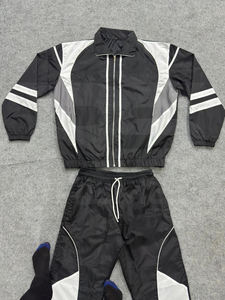 Chándal Cortavientos al por Mayor, Pantalón y Chaqueta 100% Nailon con Líneas Reflectantes, Diseño Más Reciente, Chándal Cortavientos para Hombre - Product Image 3