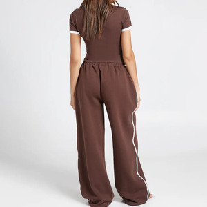 Ensemble 2 pièces marron sur mesure pour femme : Crop top à manches courtes et pantalon large décontracté, coupe ample, idéal printemps-été, vêtements de sport - Product Image 2