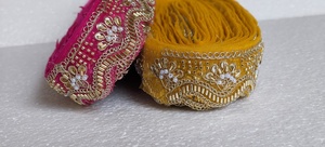 ชุดเดรสสำหรับเจ้าสาวประดับด้วยผ้าลูกไม้ประดับเลื่อมตกแต่งเสื้อผ้า - Product Image 4