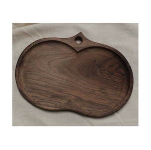 Plateau en bois décoratif, essentiel pour la maison, conçu pour une présentation raffinée des aliments et des moments de repas élégants - Product Image 4