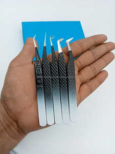 แหนบต่อขนตา สแตนเลส สำหรับต่อขนตาแบบมืออาชีพ รุ่น 504 - Product Image 1