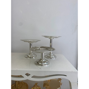 Base de Metal Compatible con Soporte para Pastel, Diseño de Base Metálica con Acabado de Latón, Hecho de Aluminio, Ideal para Hogar, Oficina y Fiestas - Product Image 2