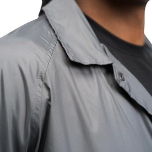 Vestes d'hiver décontractées à capuche personnalisées OEM ODM, style streetwear américain, coupe-vent imperméable et écologique, fabriquées au Pakistan - Product Image 2