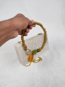 Youmeiya - Bolsos de Mano de Noche para Mujer al por Mayor, de Acetato, Plástico, Resina Acrílica, con Textura, con Cadenas, en Oferta en India - Product Image 2