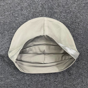 Gorro Unisex Casual de Seda de Leche con Patrón Impreso de 74 Dígitos, Apto para Todas las Estaciones, Moderno y Versátil para Hombres y Mujeres - Product Image 4