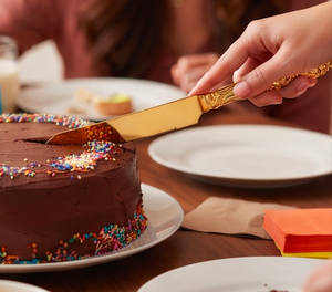 Espátula de lujo para tartas con mango de diseño elegante, herramienta para cortar pasteles, ideal para repostería casera, comidas familiares y regalos. - Product Image 5