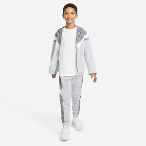 Trajes Deportivos Personalizados al por Mayor para Niños, 100% Algodón, Precios Económicos al por Mayor para Escuelas, Equipos y Uso Casual - Product Image 1