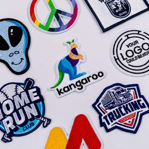 Écusson brodé personnalisé avec logo, badge brodé sur mesure, étiquette décorative brodée, conception de broderie de qualité supérieure, OEM - Product Image 6