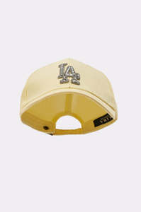 Gorra de Béisbol Amarilla AKIRA de 6 Paneles con Logotipo de Diamantes de Imitación, Ajustable, Unisex, Estilo Casual Urbano, Primavera Verano, Tela de Sarga 100% Algodón - Product Image 4