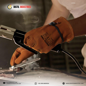 Genuine Cowhide Leather <b>Driver</b> <b>Gloves</b> for Heavy-Duty Work for Driving Safety <b>Gloves</b> for <b>Drivers</b> and Industries - Product Image 4