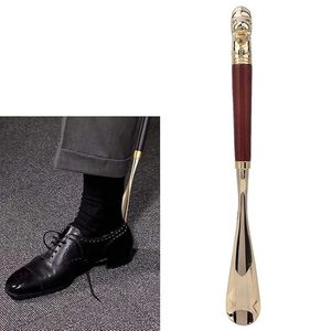 Chausse-pied long de luxe en laiton avec poignée en bois, robuste, aide à l'enfilage des chaussures pour hommes, femmes et personnes âgées - Product Image 6