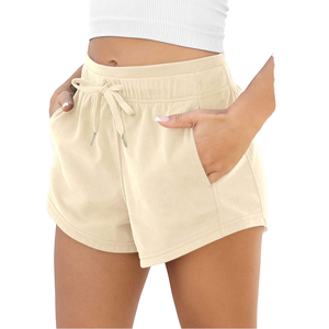 Shorts pour femmes à coupe classique avec tissu de poids moyen, personnalisez votre logo, shorts féminins à séchage rapide et respirants - Product Image 2
