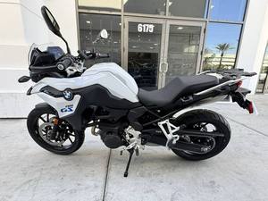 มอเตอร์ไซค์ BMW F 800 GS Light White Adventure รุ่นยอดขายสูงสุดปี 2026 - Product Image 1