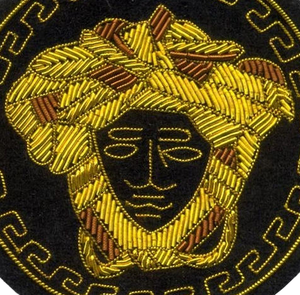 Insignias Bordadas de Lujo, Ecológicas, Lavables, Hechas a Mano, con Diseño Personalizado, Servicio OEM, Venta al Por Mayor - Product Image 4