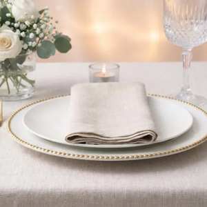 Guardanapo de Linho e Algodão Bege Artesanal com Bainha Enrolada Quadrada Estilo Europeu 60x60cm Lavável para Uso em Restaurantes, Casas e Aviões - Product Image 6