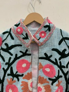 Veste Suzani brodée, veste bomber tissée à la main, veste à manches chauve-souris, poignets étroits, veste ample pour femmes au meilleur prix - Product Image 3