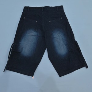 Shorts cargo en denim bleu foncé pour homme, de haute qualité, sur mesure, taille mi-haute, fermeture boutonnée, style décontracté avec poches latérales, tissu en coton tissé - Product Image 3