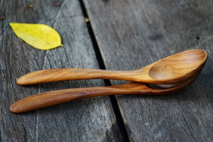 ช้อนไม้ธรรมชาติทำมือ เป็นมิตรกับสิ่งแวดล้อม อุปกรณ์ครัวสำหรับทำอาหาร - Product Image 3