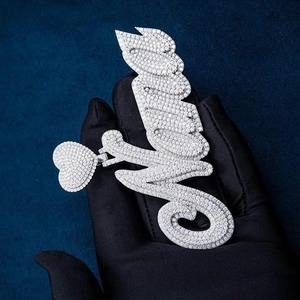 Colgante con letra de moissanita en plata de ley 925, colgante personalizado para joyería de diamantes. - Product Image 3