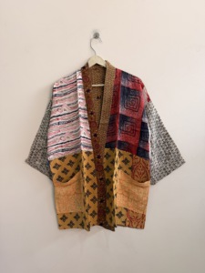 ชุดคลุมกิโมโนผ้าไหมโบโฮ วินเทจ ผ้าไหมส่าหรี โบฮีเมียน รีไซเคิล ชุดลำลอง - Product Image 3