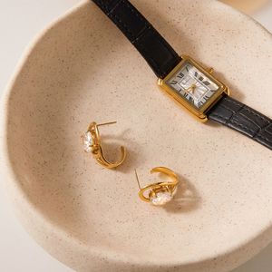 Faible MOQ 10 pièces Vente en gros Bijoux de tous les jours Boucles d'oreilles créoles en acier inoxydable doré avec zircon - Product Image 2