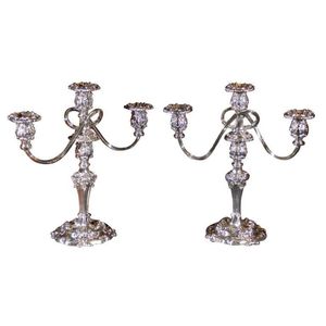 Elegant Silver 5-Arm Candelabra Metal Candle Holder High-End <b>Table</b> Centerpiece for Wedding <b>Decor</b> & Luxury Home Party Ornament - Product Image 2