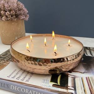 Portavelas Decorativo de Lujo en Cobre Martillado con Tapa, Recipiente Artesanal para Velas de Aromaterapia - Product Image 1