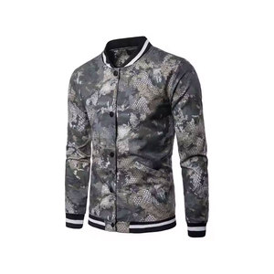 Venta al por mayor de alta calidad de impresión Varsity Jacket College Satin Men 90S Private Label Sublimation Bomber Jacket For Men - Product Image 2