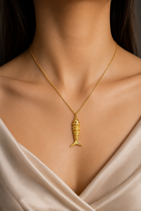 Collier avec pendentif poisson plaqué or pour femmes, bijoux classiques à thème animal, cadeau - Product Image 2