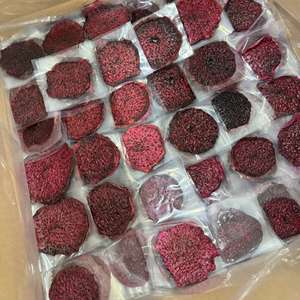 FRUTA DEL DRAGÓN ROJA Y BLANCA SECA Y SUAVE |   EMPAQUETADO LISTO PARA VENTA AL POR MENOR |   VENTA AL POR MAYOR VIETNAM - Product Image 1