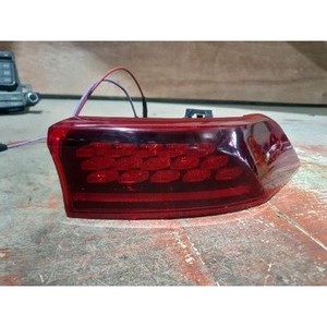 ไฟท้ายรถคาร์นิวัลมือสอง ขวา รุ่น 92402R0100 - Product Image 2