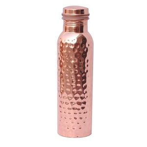 Coffret Cadeau Exclusif : Bouteille d'Eau en Cuivre Pur Martelé à la Main, Articles de Boisson Personnalisés en Boîte - Product Image 2